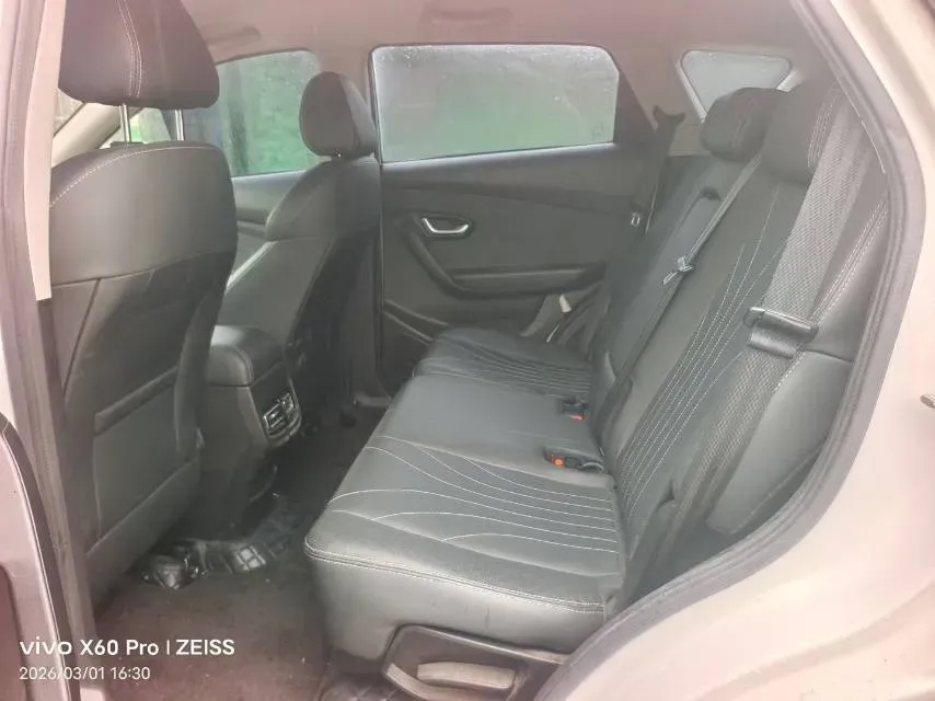 2020 Jetour X70M 1.5T 156HP L4 6MT,autocango,china used car exporter,china ev exporter,chinese used car exporter,chinese used ev exporter