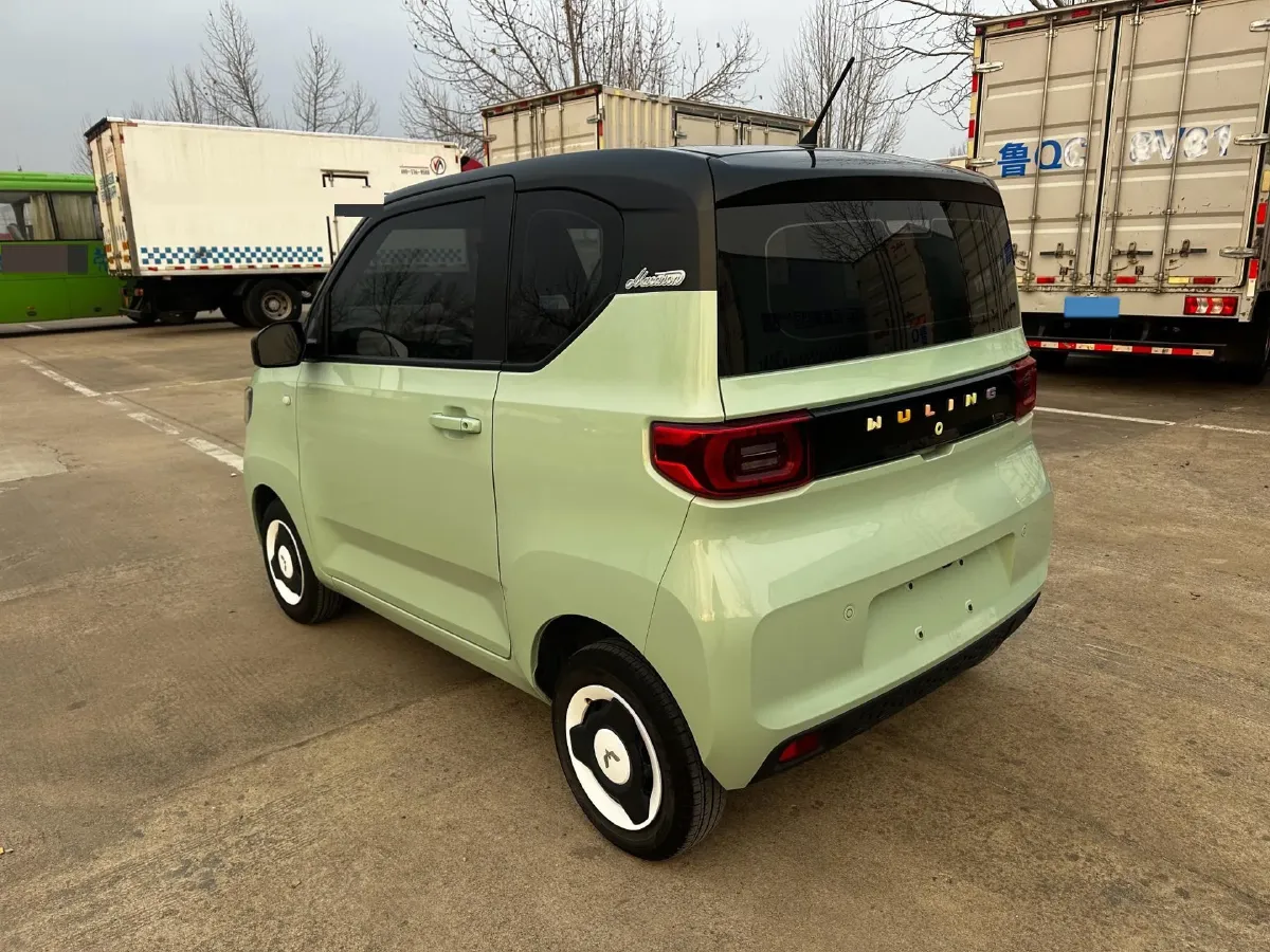 2021 WuLing HongGuang MINI EV BEV 9.3KWH,autocango,china used car exporter,china ev exporter,chinese used car exporter,chinese used ev exporter