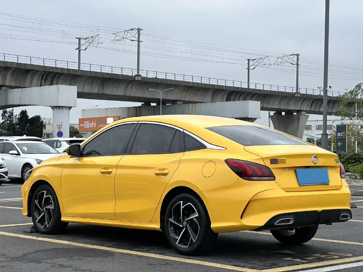 2021 MG 5 1.5T 173HP L4 7DCT,autocango,china used car exporter,china ev exporter,chinese used car exporter,chinese used ev exporter