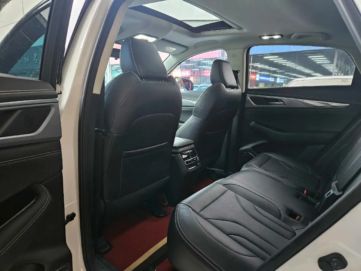 2021 ChangAn CS85 Coupe 1.5T 178HP L4 7DCT,autocango,china used car exporter,china ev exporter,chinese used car exporter,chinese used ev exporter