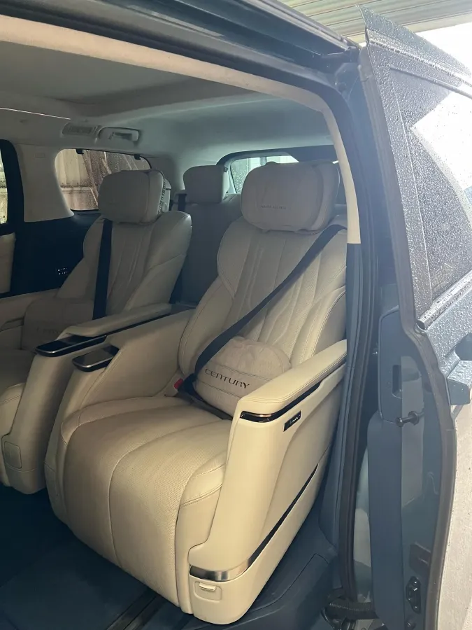 2023 Buick Century 2.0T 237HP L4 9AT,autocango,china used car exporter,china ev exporter,chinese used car exporter,chinese used ev exporter