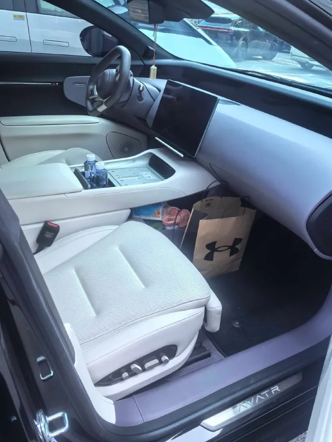 2023 Avatr 12 BEV 94.5KWH,autocango,china used car exporter,china ev exporter,chinese used car exporter,chinese used ev exporter