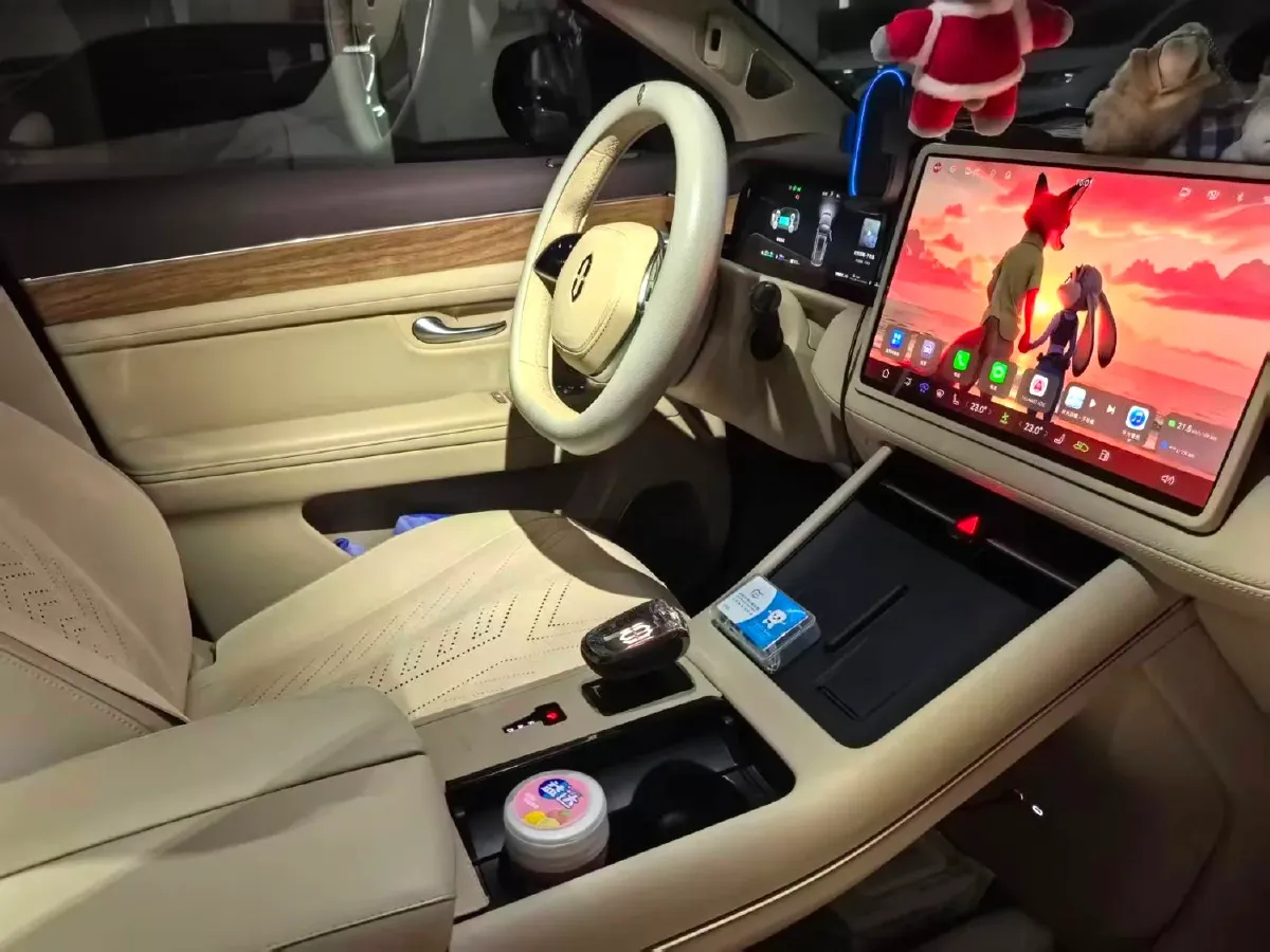 2024 AITO AITO M7 1.5T 152HP L4 REEV 40KWH,autocango,china used car exporter,china ev exporter,chinese used car exporter,chinese used ev exporter