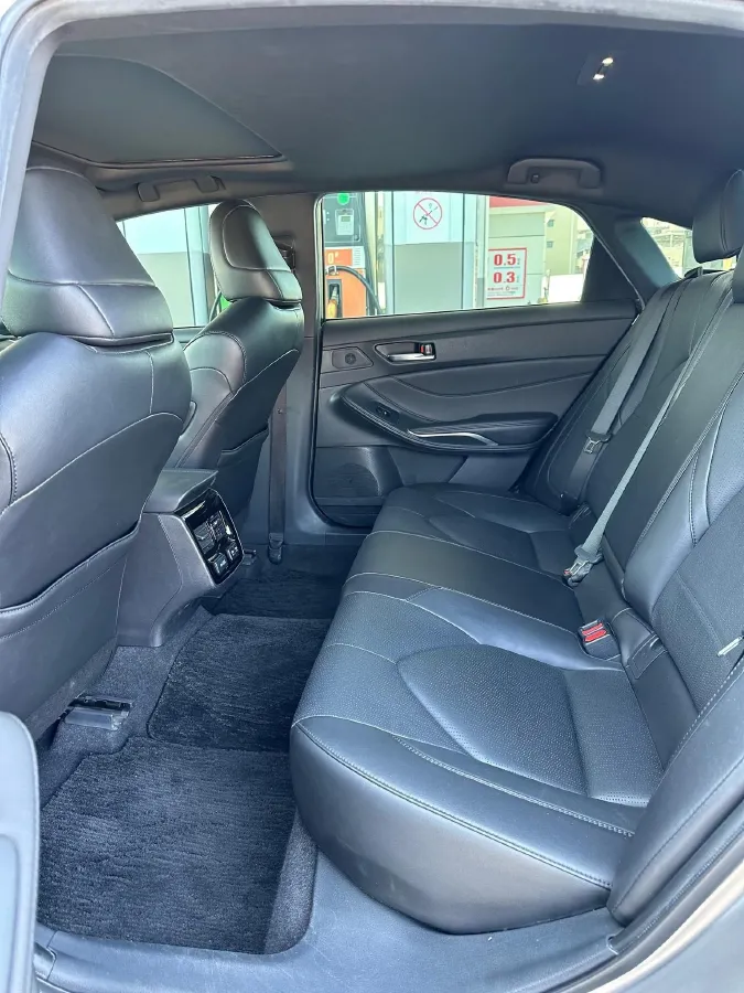 2019 Toyota Avalon 2.0L 178HP L4 CVT,autocango,china used car exporter,china ev exporter,chinese used car exporter,chinese used ev exporter