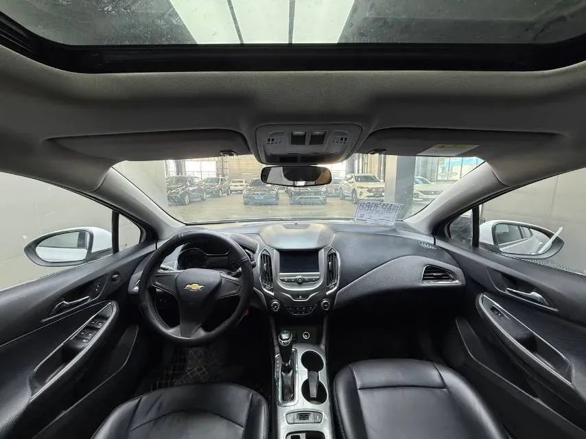 2018 Chevrolet Cruze 1.5L 114HP L4 6AT,autocango,china used car exporter,china ev exporter,chinese used car exporter,chinese used ev exporter