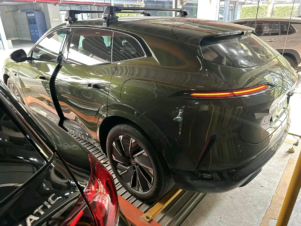 2024 Avatr 07 BEV 82.16KWH,autocango,china used car exporter,china ev exporter,chinese used car exporter,chinese used ev exporter