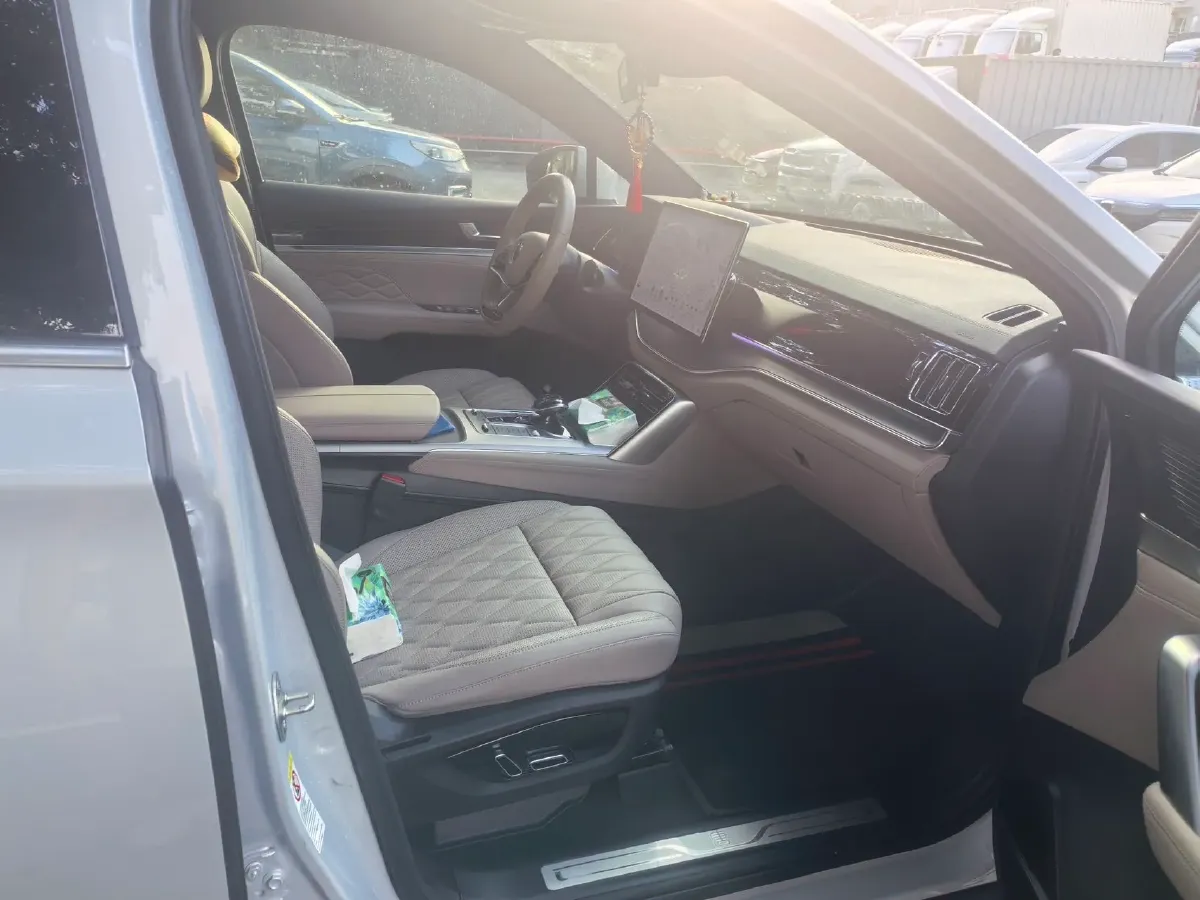 2024 BYD Tang 1.5T 139HP L4 E-CVT PHEV 21.504KWH,autocango,china used car exporter,china ev exporter,chinese used car exporter,chinese used ev exporter