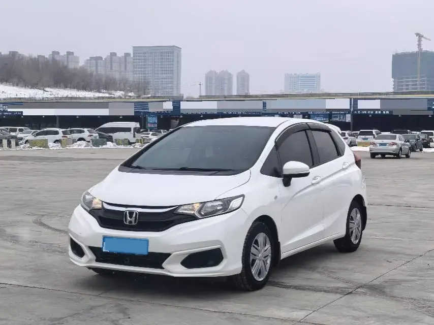 2020 Honda Fit 1.5L 131HP L4 CVT,autocango,china used car exporter,china ev exporter,chinese used car exporter,chinese used ev exporter