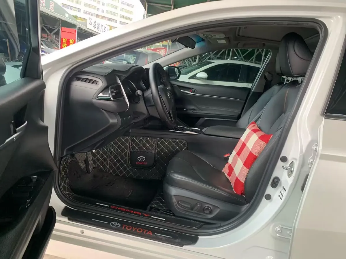 2022 Toyota Camry 2.0L 178HP L4 CVT,autocango,china used car exporter,china ev exporter,chinese used car exporter,chinese used ev exporter