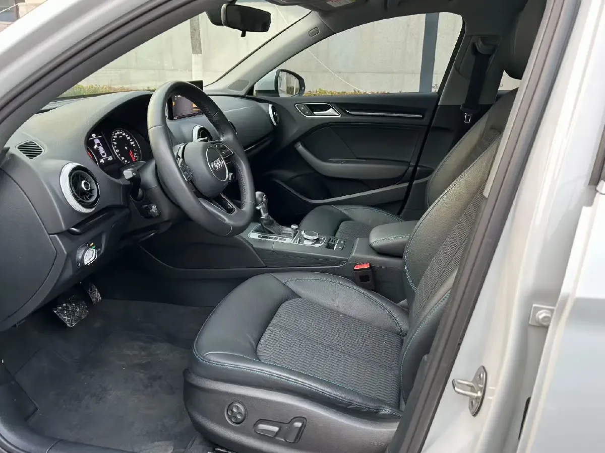 2020 Audi A3 1.4T 150HP L4 7DCT,autocango,china used car exporter,china ev exporter,chinese used car exporter,chinese used ev exporter