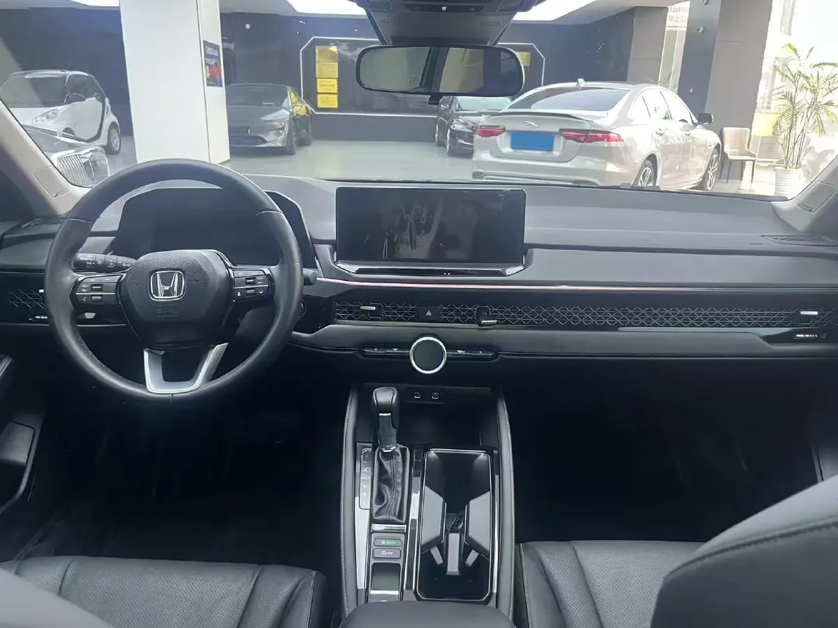 2025 Honda Accord 1.5T 192HP L4 CVT,autocango,china used car exporter,china ev exporter,chinese used car exporter,chinese used ev exporter