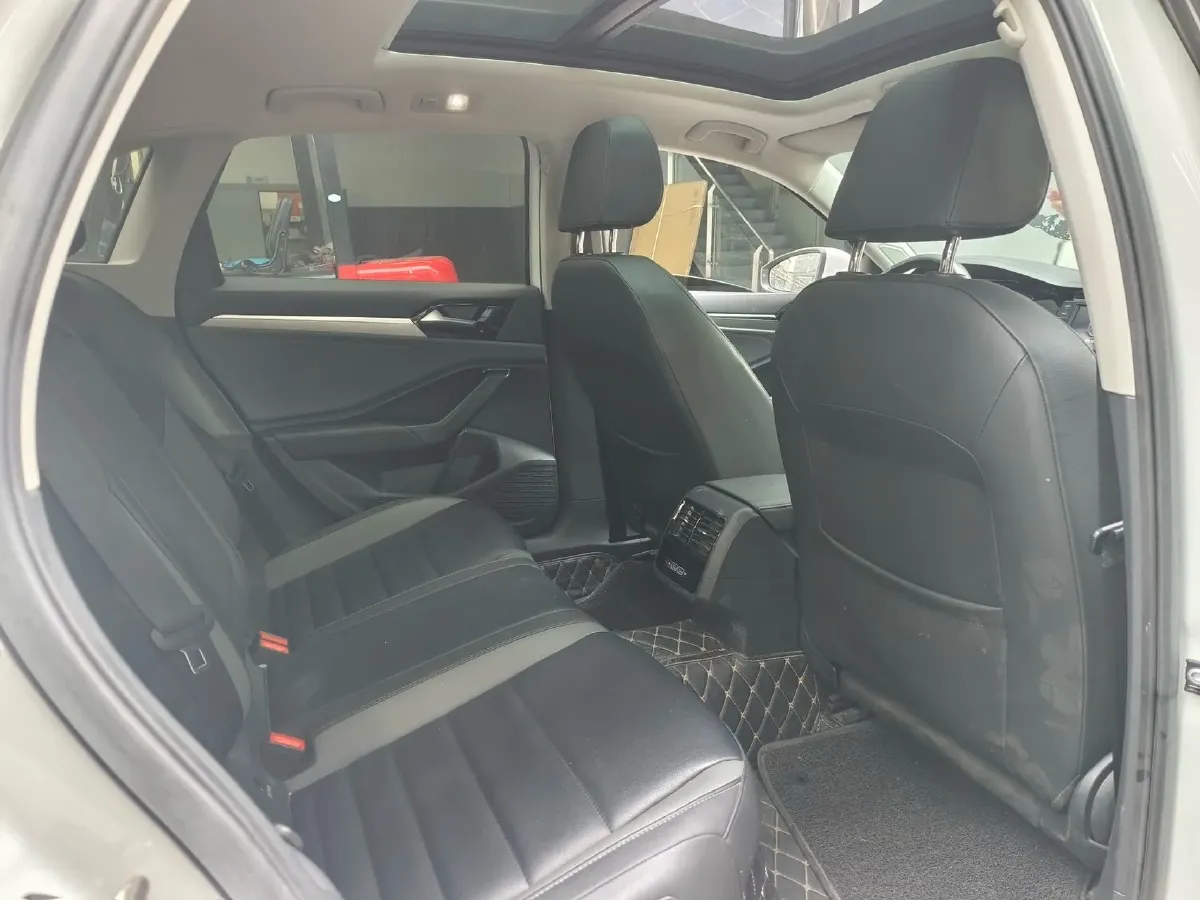 2021 Volkswagen Sagitar 1.4T 150HP L4 7DCT,autocango,china used car exporter,china ev exporter,chinese used car exporter,chinese used ev exporter