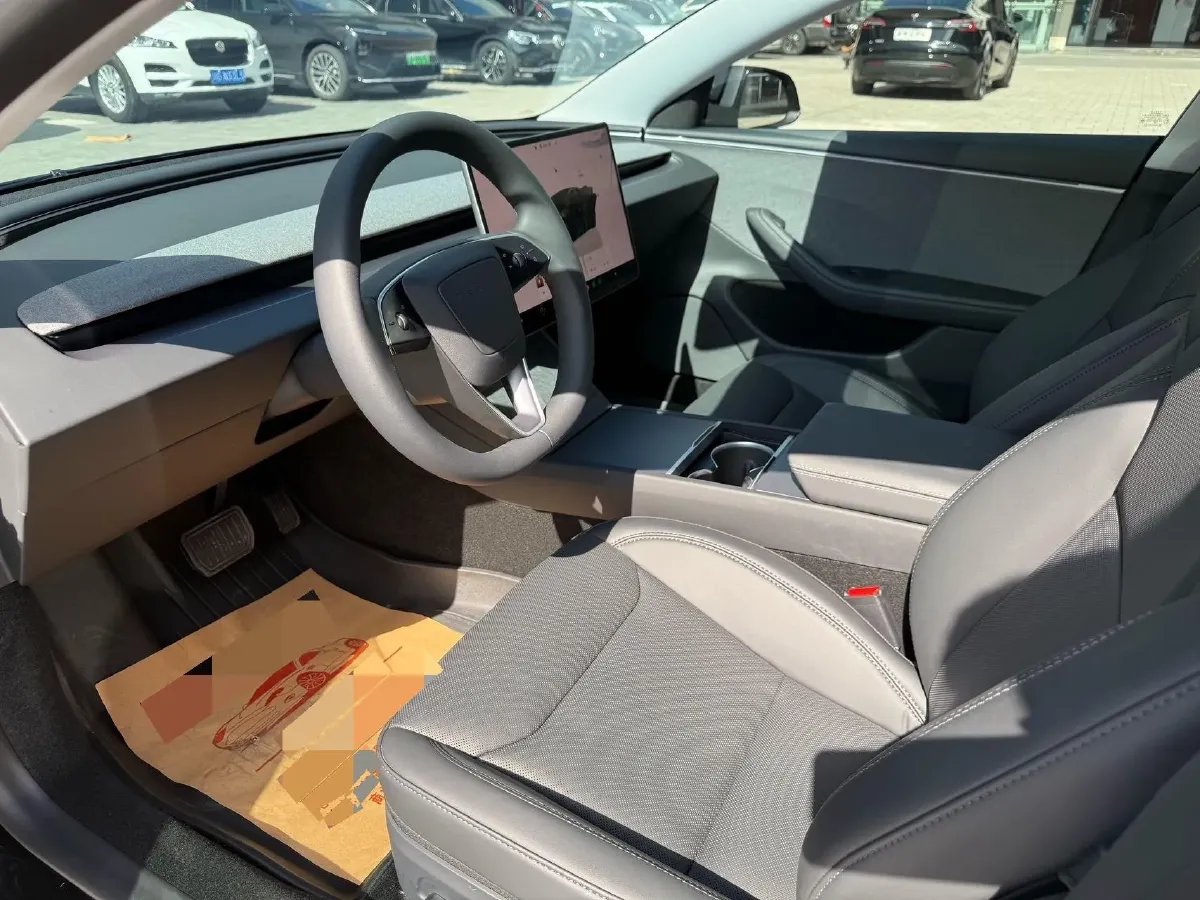 2025 Tesla Model 3 BEV 62.5KWH,autocango,china used car exporter,china ev exporter,chinese used car exporter,chinese used ev exporter