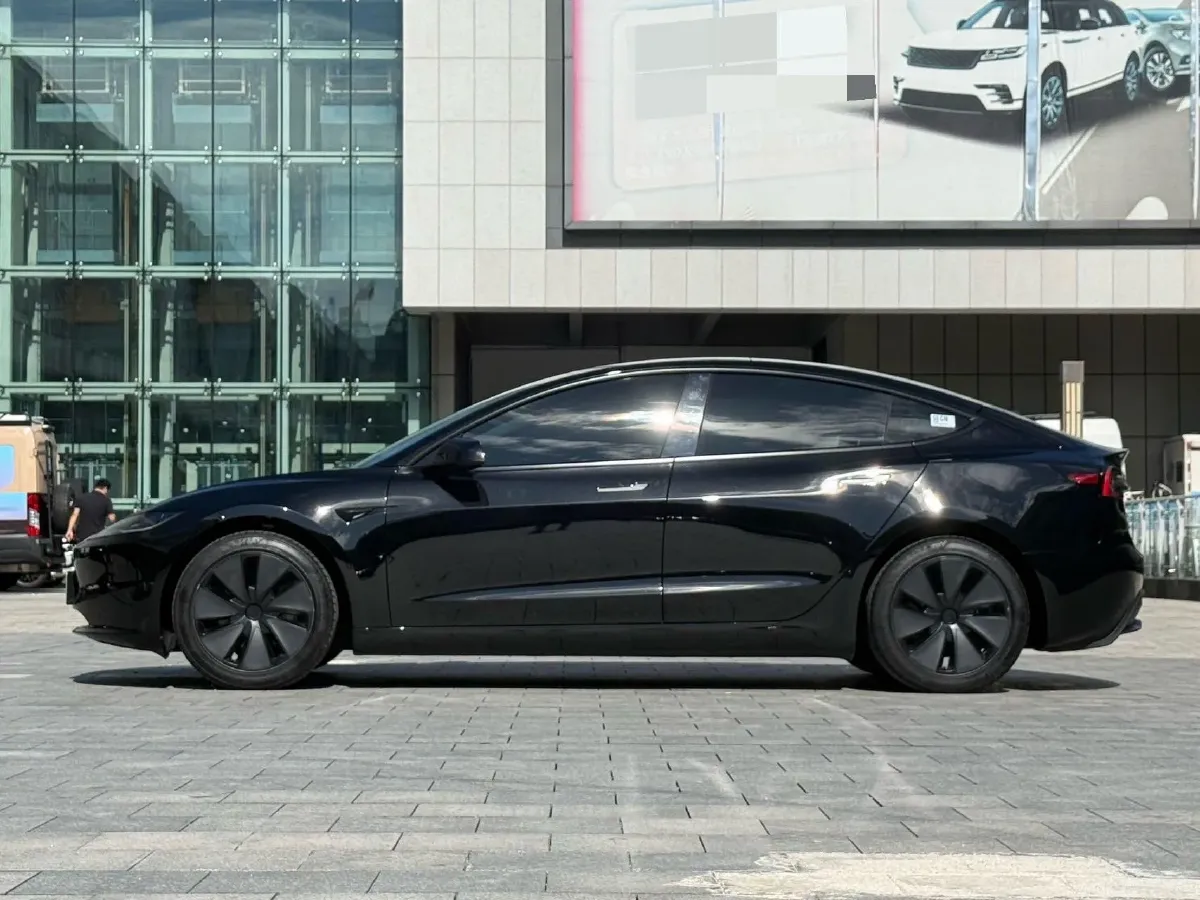 2025 Tesla Model 3 BEV 62.5KWH,autocango,china used car exporter,china ev exporter,chinese used car exporter,chinese used ev exporter