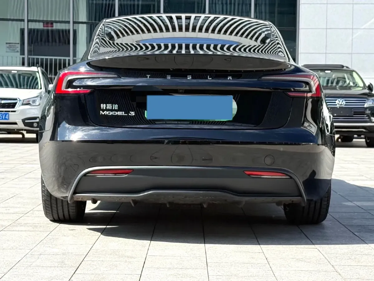 2025 Tesla Model 3 BEV 62.5KWH,autocango,china used car exporter,china ev exporter,chinese used car exporter,chinese used ev exporter