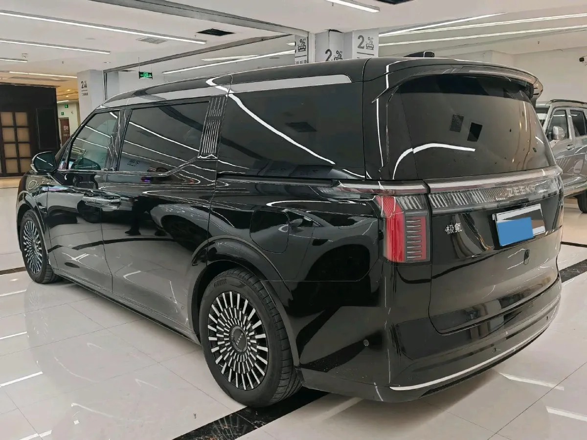 2024 Zeekr 009 BEV 108KWH,autocango,china used car exporter,china ev exporter,chinese used car exporter,chinese used ev exporter