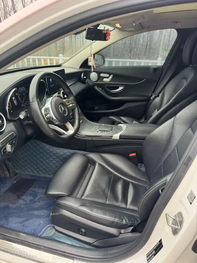 2021 Mercedes-Benz C Class 1.5T 184HP L4 9AT,autocango,china used car exporter,china ev exporter,chinese used car exporter,chinese used ev exporter