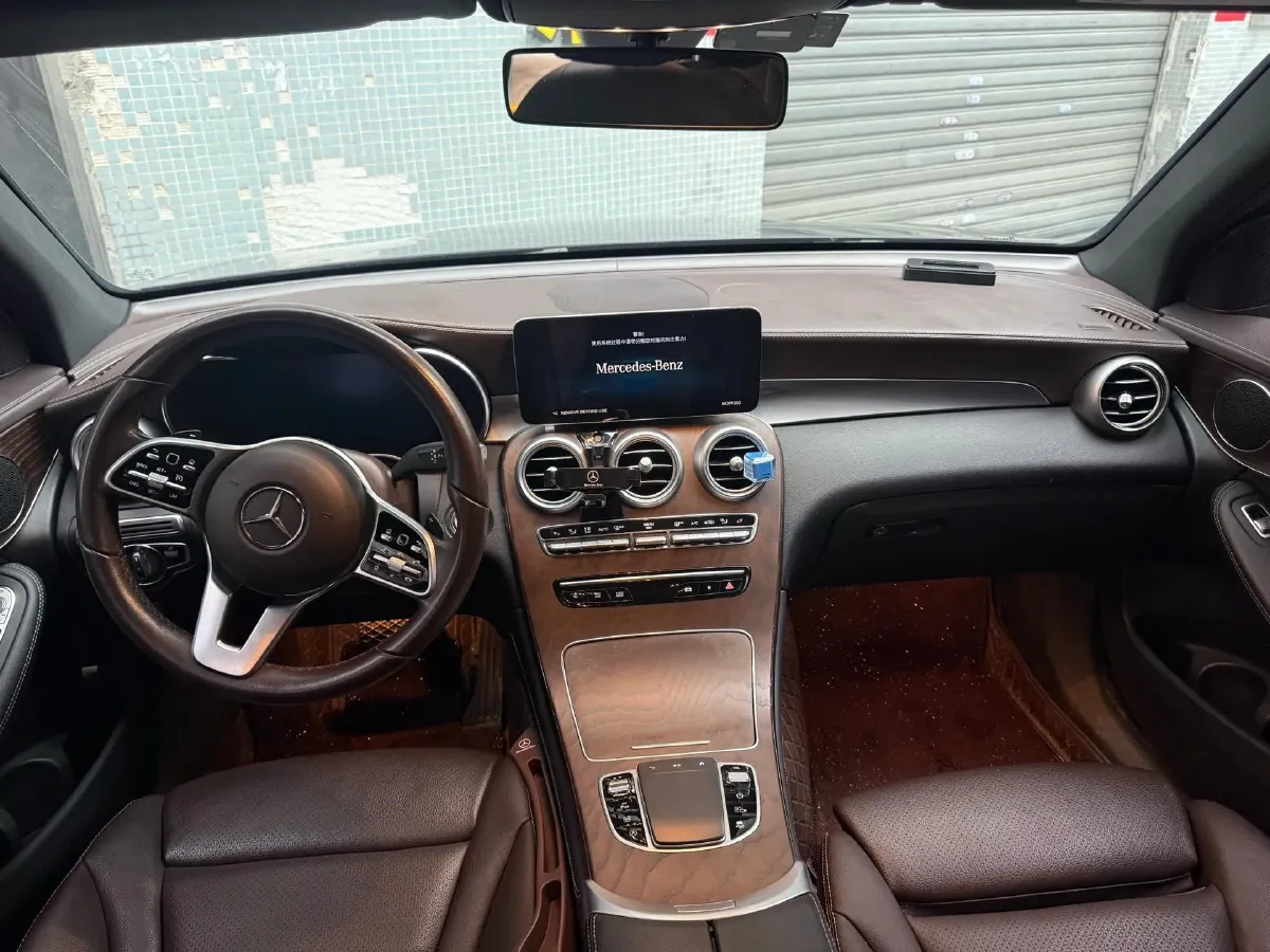 2022 Mercedes-Benz GLC Class 2.0T 197HP L4 9AT,autocango,china used car exporter,china ev exporter,chinese used car exporter,chinese used ev exporter