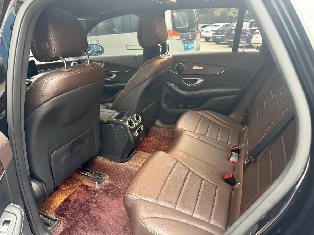 2022 Mercedes-Benz GLC Class 2.0T 197HP L4 9AT,autocango,china used car exporter,china ev exporter,chinese used car exporter,chinese used ev exporter