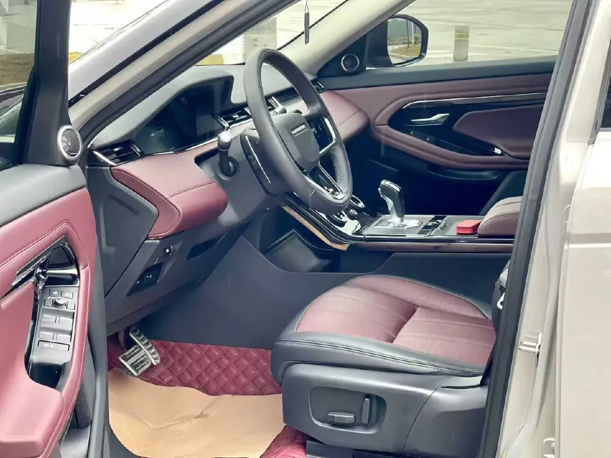 2022 Land Rover Range Rover Evoque 2.0T 249HP L4 9AT,autocango,china used car exporter,china ev exporter,chinese used car exporter,chinese used ev exporter