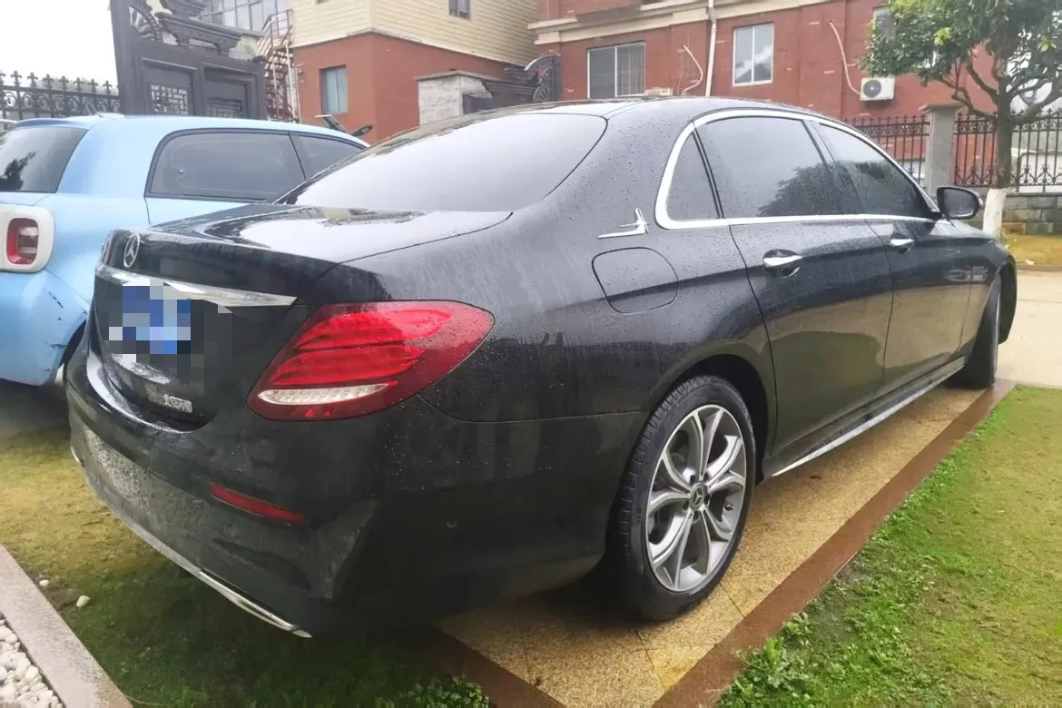 2020 Mercedes-Benz E Class 2.0T 258HP L4 9AT,autocango,china used car exporter,china ev exporter,chinese used car exporter,chinese used ev exporter