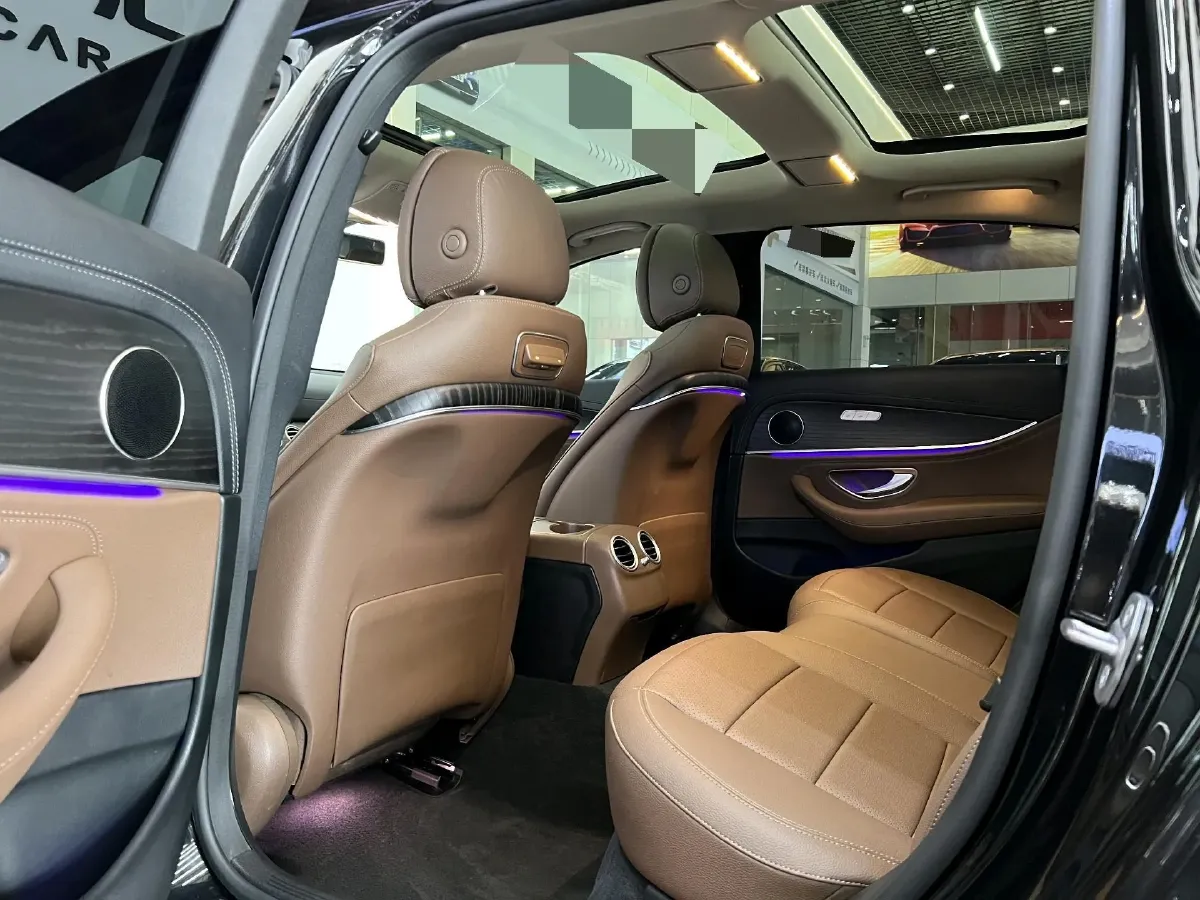 2020 Mercedes-Benz E Class 2.0T 258HP L4 9AT,autocango,china used car exporter,china ev exporter,chinese used car exporter,chinese used ev exporter