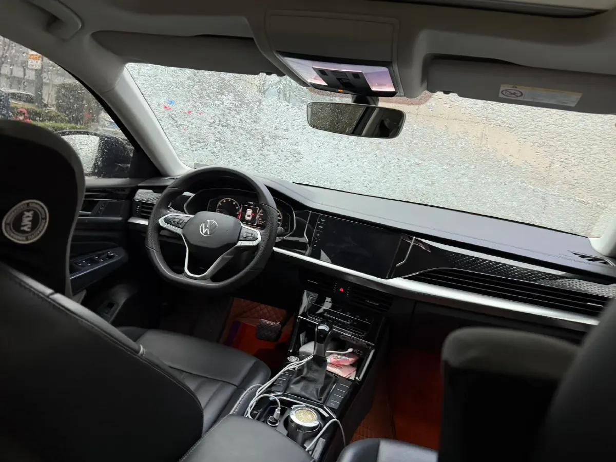 2021 Volkswagen Passat 2.0T 186HP L4 7DCT,autocango,china used car exporter,china ev exporter,chinese used car exporter,chinese used ev exporter