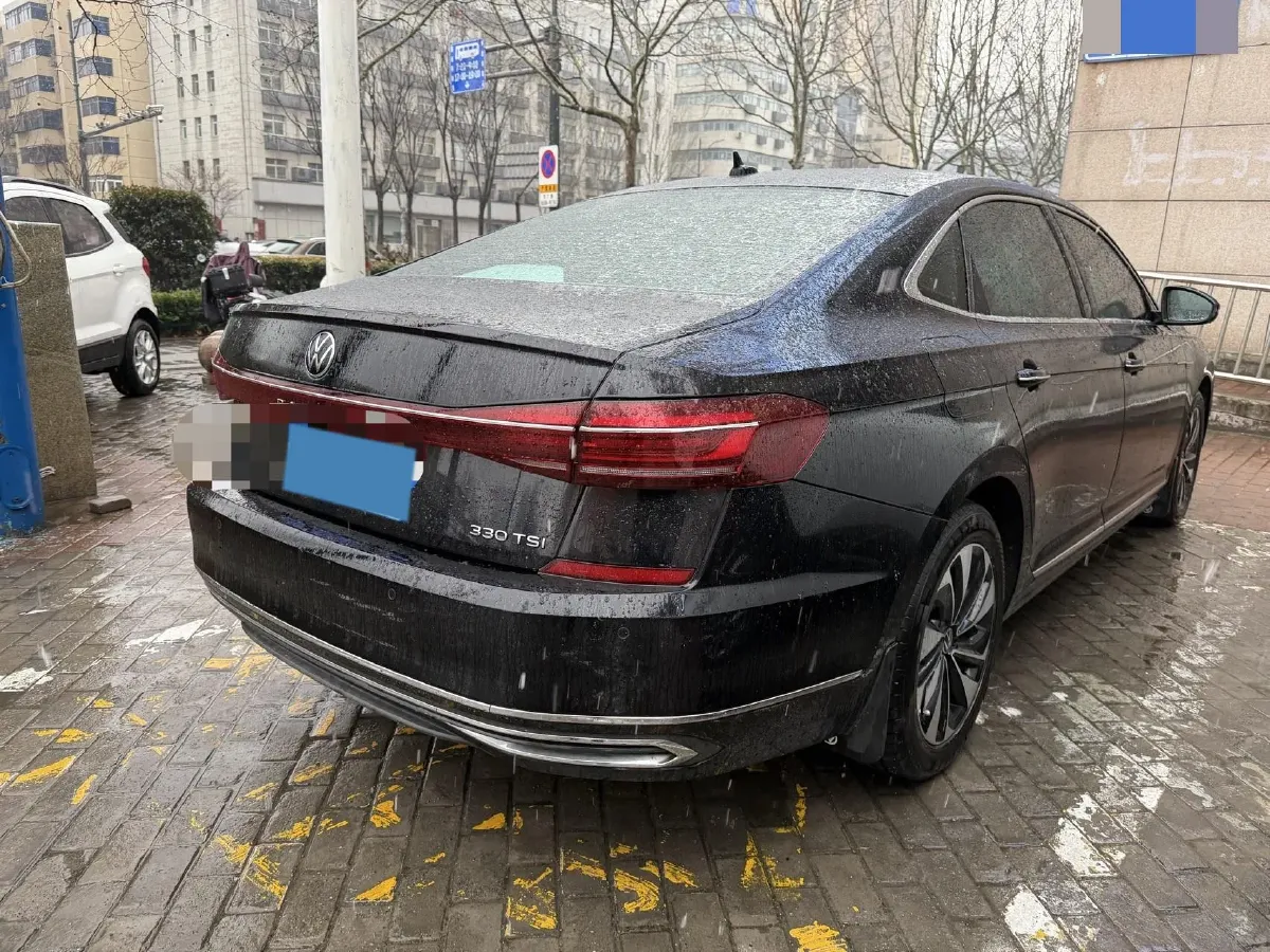 2021 Volkswagen Passat 2.0T 186HP L4 7DCT,autocango,china used car exporter,china ev exporter,chinese used car exporter,chinese used ev exporter