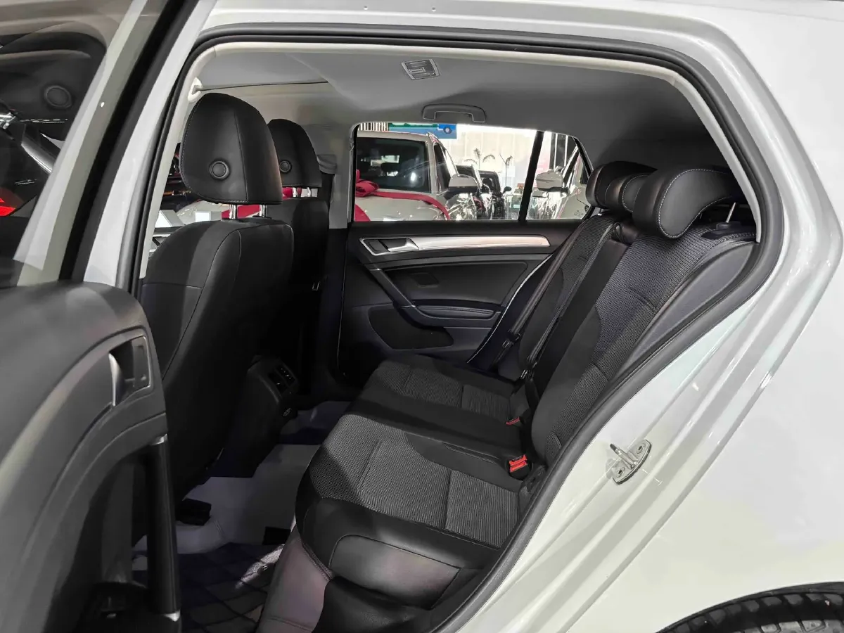 2020 Volkswagen Golf 1.4T 150HP L4 7DCT,autocango,china used car exporter,china ev exporter,chinese used car exporter,chinese used ev exporter