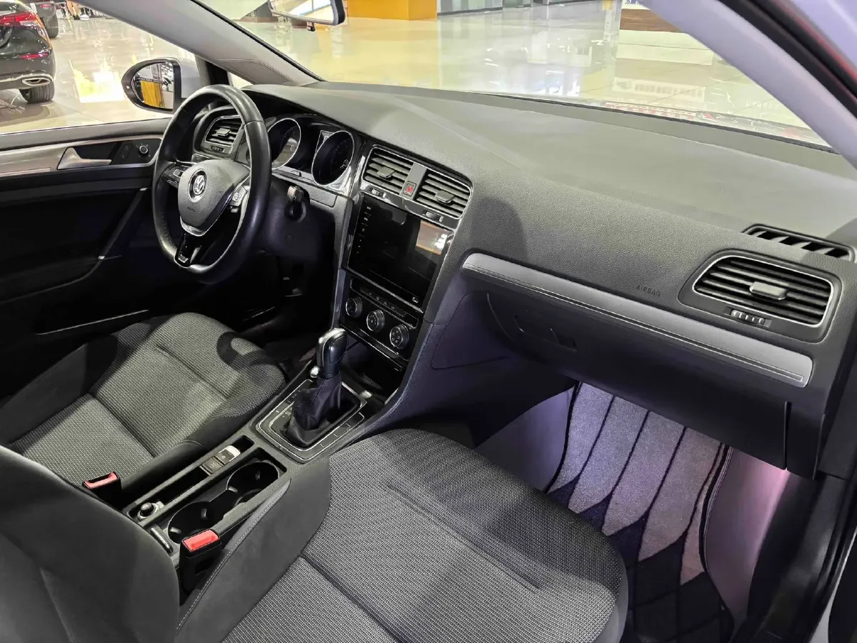 2020 Volkswagen Golf 1.4T 150HP L4 7DCT,autocango,china used car exporter,china ev exporter,chinese used car exporter,chinese used ev exporter