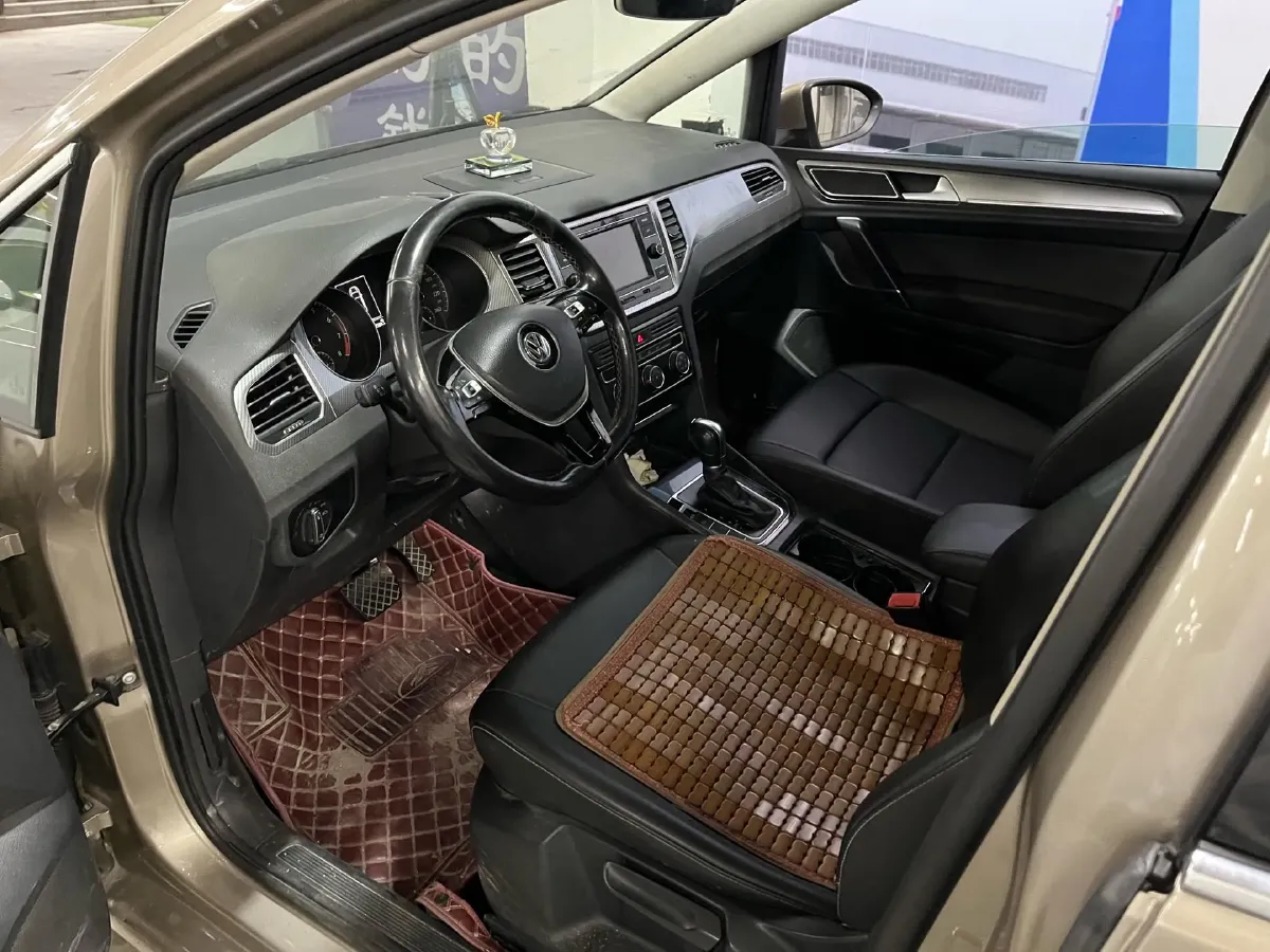 2018 Volkswagen Golf Sportsvan 1.4T 150HP L4 7DCT,autocango,china used car exporter,china ev exporter,chinese used car exporter,chinese used ev exporter