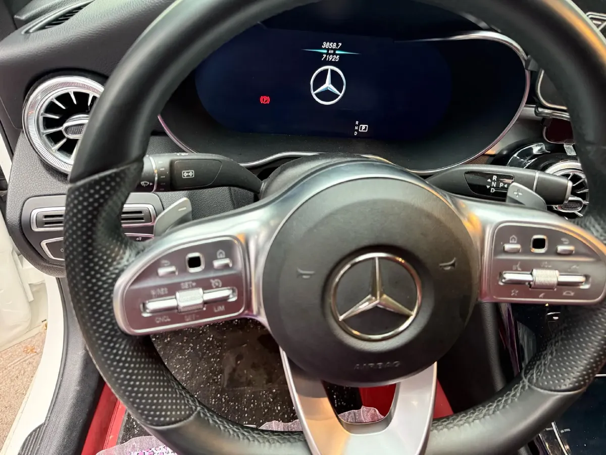 2021 Mercedes-Benz C Class 1.5T 184HP L4 9AT,autocango,china used car exporter,china ev exporter,chinese used car exporter,chinese used ev exporter