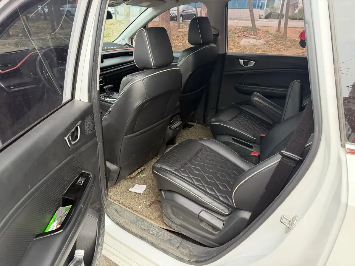 2022 WuLing KaiJie 1.5T 147HP L4 CVT,autocango,china used car exporter,china ev exporter,chinese used car exporter,chinese used ev exporter