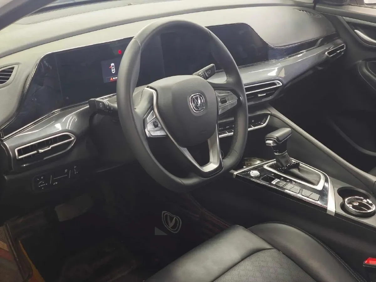 2020 ChangAn Eado 1.4T 158HP L4 7DCT,autocango,china used car exporter,china ev exporter,chinese used car exporter,chinese used ev exporter