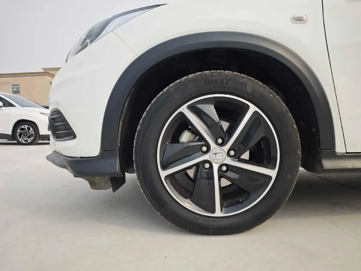 2022 Honda Vezel 1.5L 131HP L4 CVT,autocango,china used car exporter,china ev exporter,chinese used car exporter,chinese used ev exporter