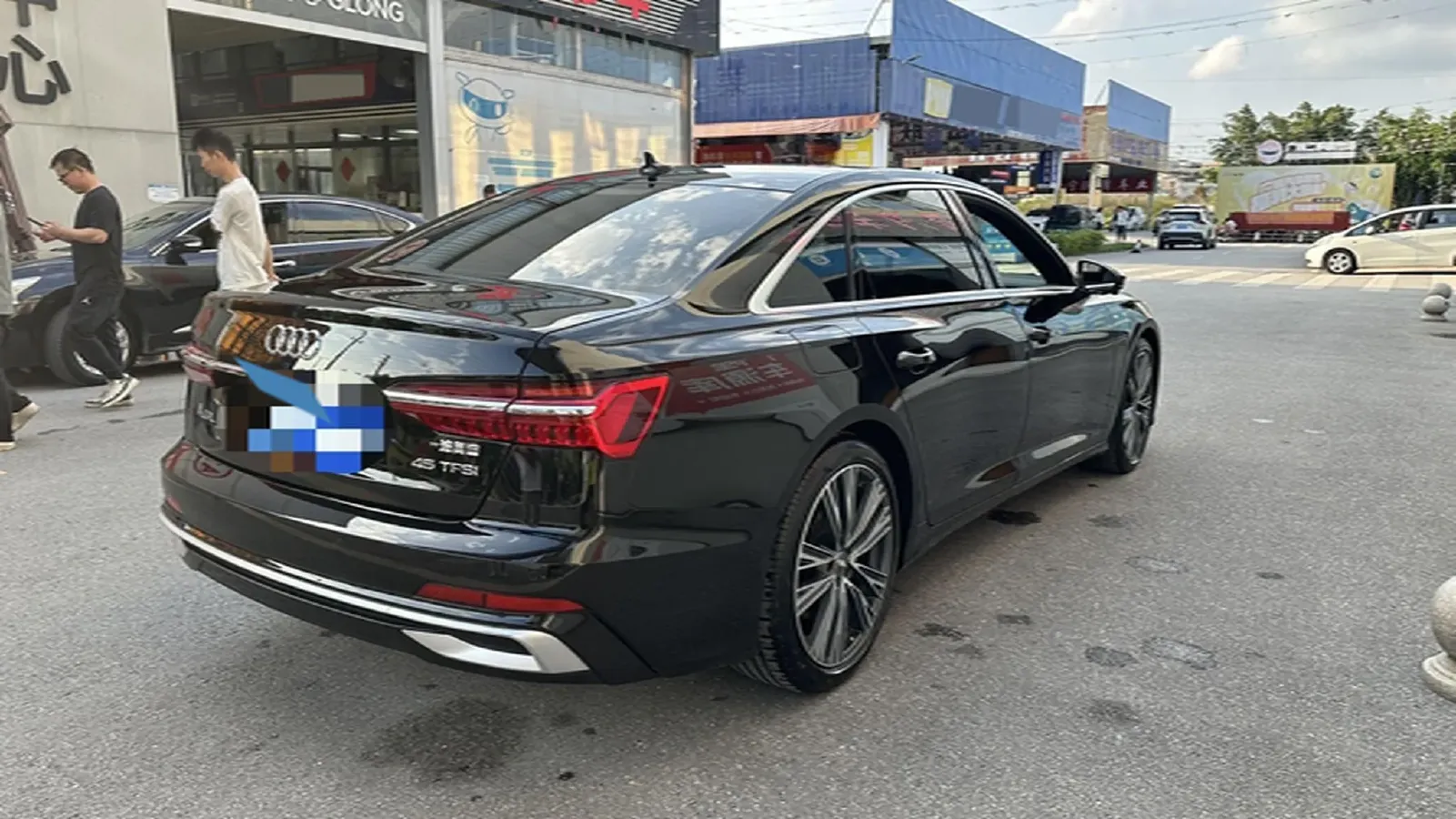 2021 Audi A6L 2.0T 224HP L4 7DCT,autocango,china used car exporter,china ev exporter,chinese used car exporter,chinese used ev exporter