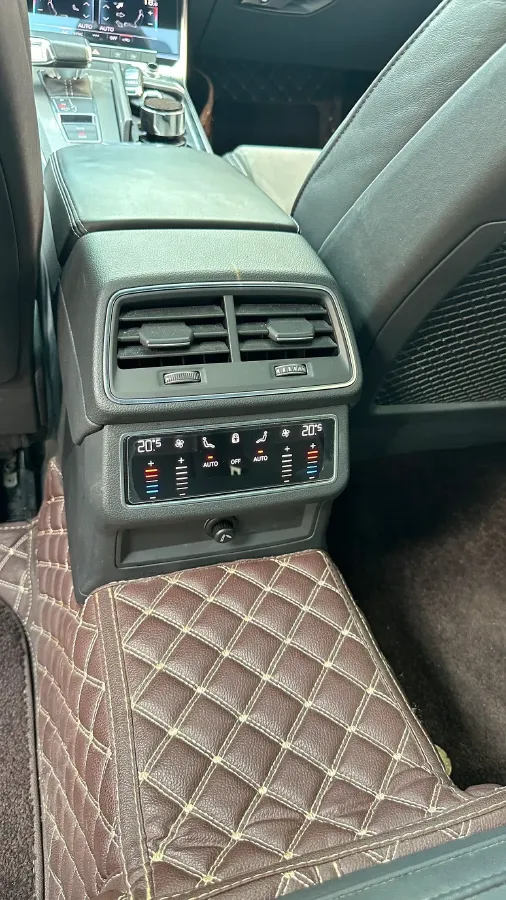 2021 Audi A6L 2.0T 224HP L4 7DCT,autocango,china used car exporter,china ev exporter,chinese used car exporter,chinese used ev exporter