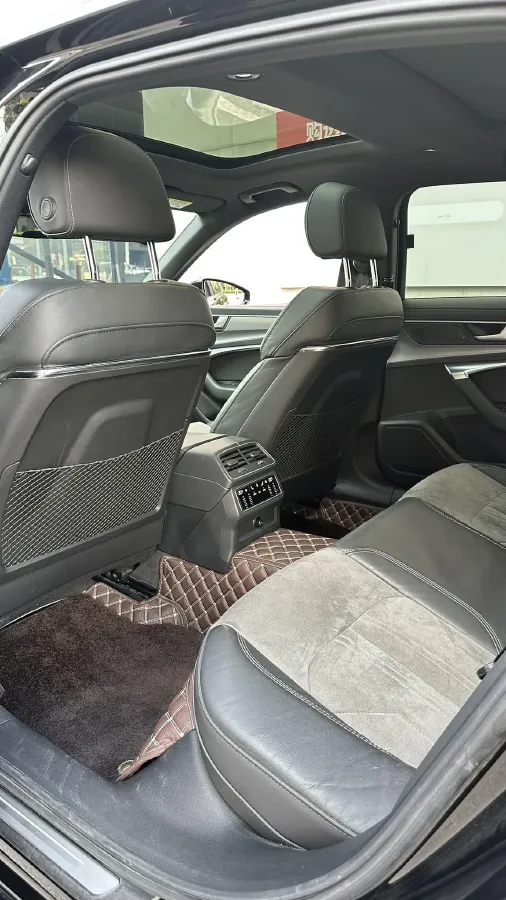 2021 Audi A6L 2.0T 224HP L4 7DCT,autocango,china used car exporter,china ev exporter,chinese used car exporter,chinese used ev exporter