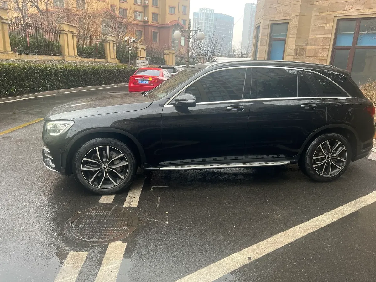 2021 Mercedes-Benz GLC Class 2.0T 258HP L4 9AT,autocango,china used car exporter,china ev exporter,chinese used car exporter,chinese used ev exporter