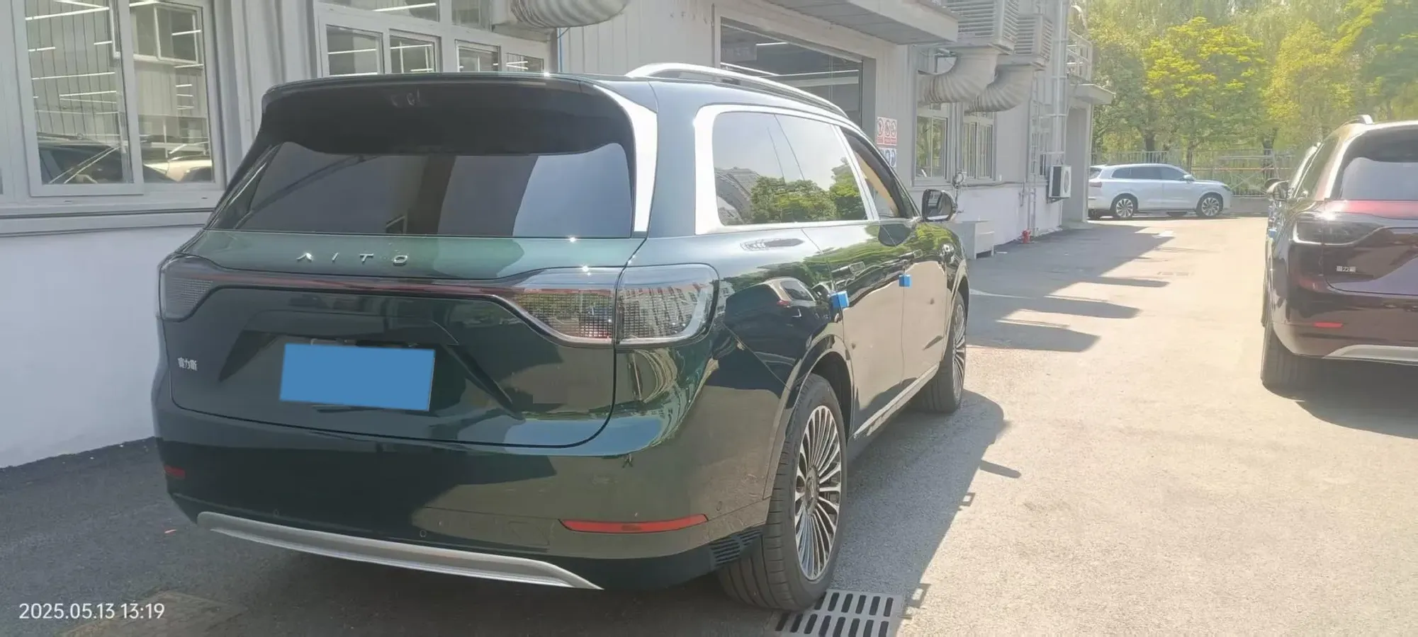 2025 AITO AITO M9 BEV 100KWH,autocango,china used car exporter,china ev exporter,chinese used car exporter,chinese used ev exporter