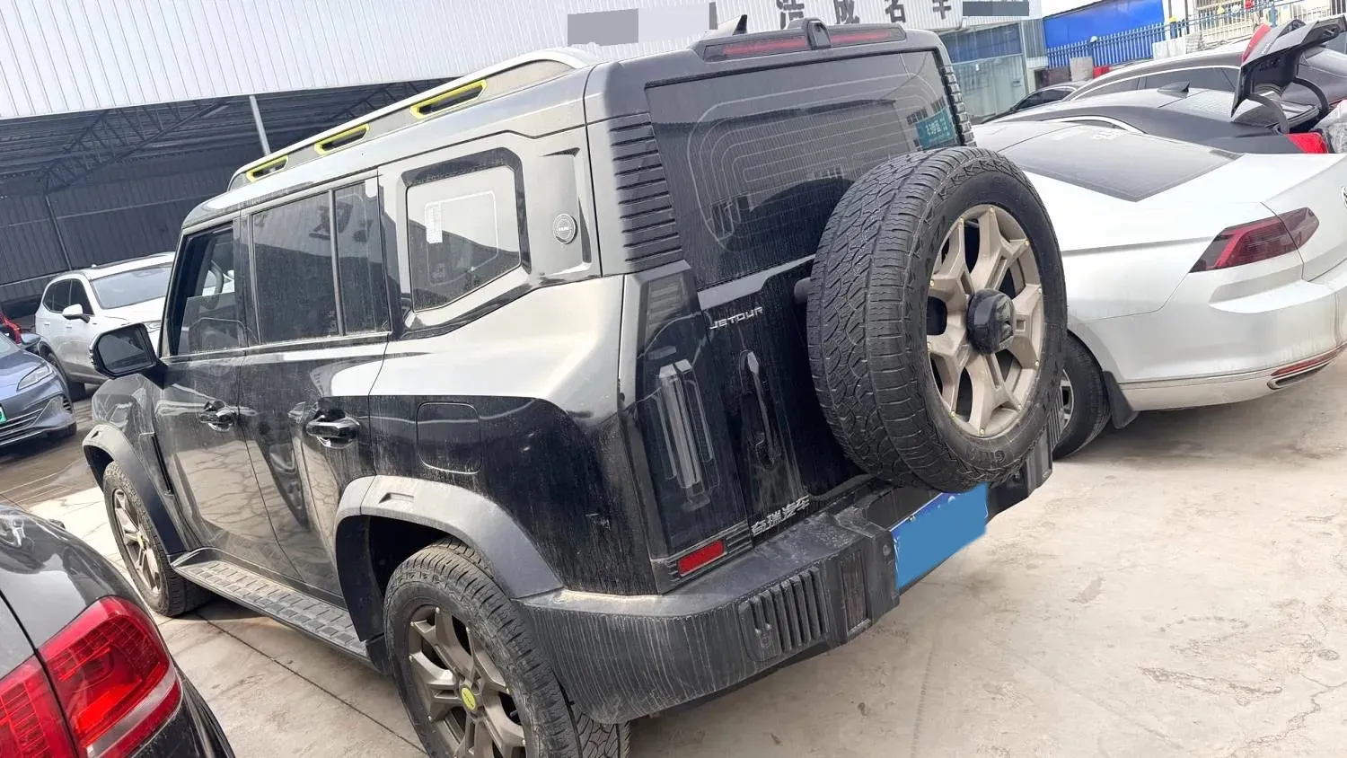 2023 Jetour Traveller 2.0T 254HP L4 7DCT,autocango,china used car exporter,china ev exporter,chinese used car exporter,chinese used ev exporter