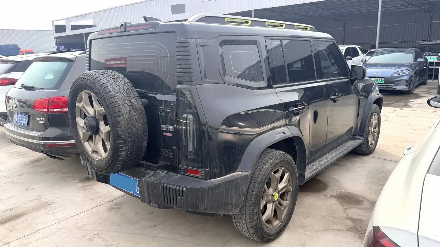 2023 Jetour Traveller 2.0T 254HP L4 7DCT,autocango,china used car exporter,china ev exporter,chinese used car exporter,chinese used ev exporter