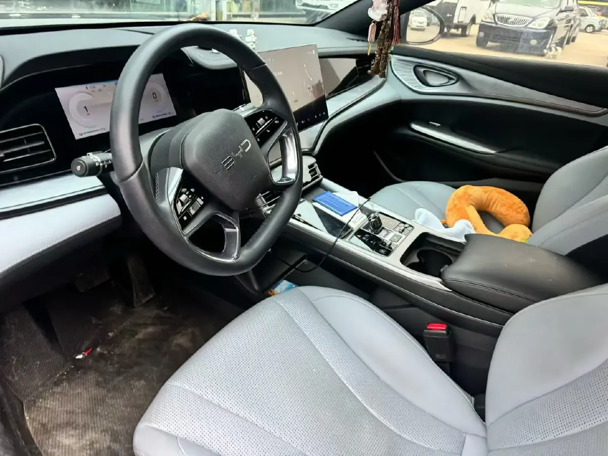 2024 BYD Seal 1.5L 110HP L4 E-CVT PHEV 17.6KWH,autocango,china used car exporter,china ev exporter,chinese used car exporter,chinese used ev exporter