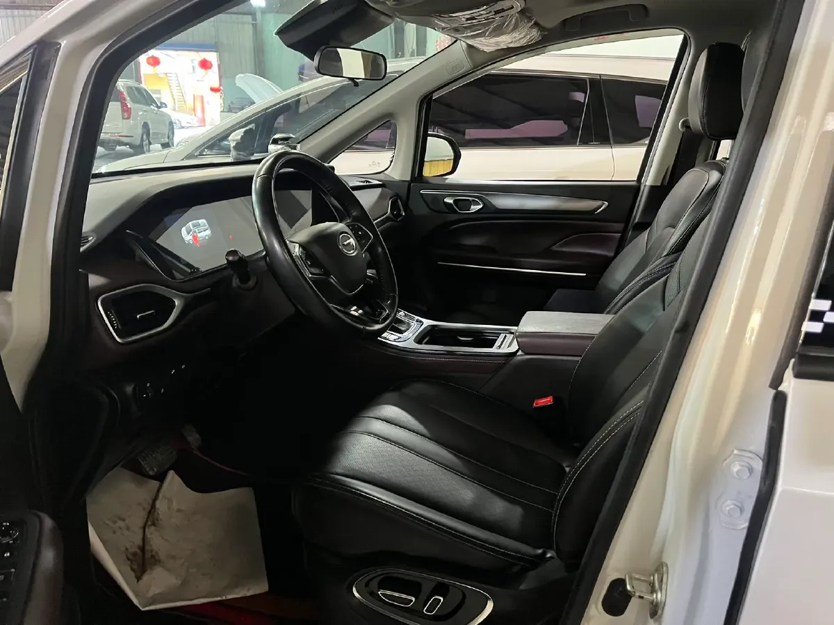 2023 GAC Trumpchi M6 1.5T 177HP L4 7DCT,autocango,china used car exporter,china ev exporter,chinese used car exporter,chinese used ev exporter