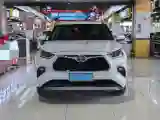 2022 Toyota Highlander 2.5L 192HP L4 E-CVT Hybrid