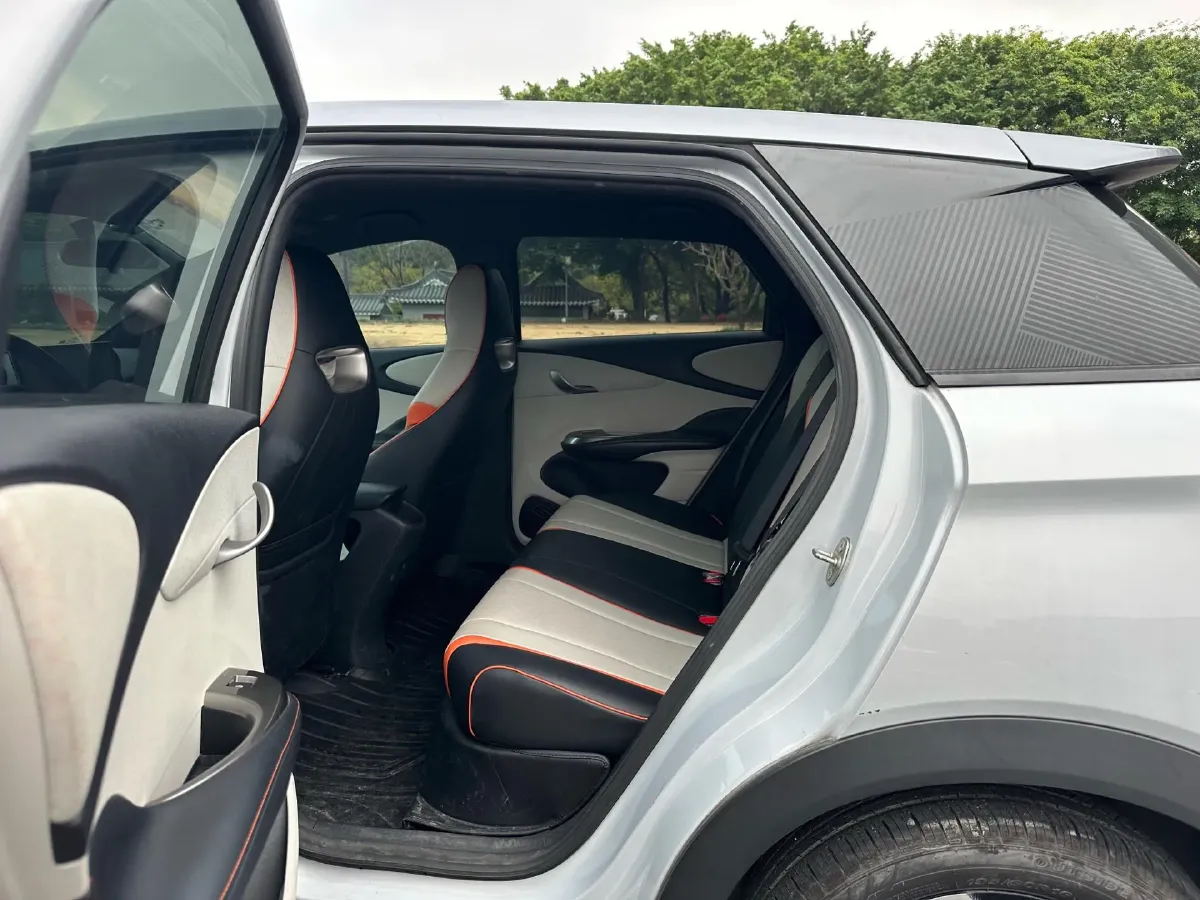 2021 Ford Escort 1.5L 122HP L3 6AT,autocango,china used car exporter,china ev exporter,chinese used car exporter,chinese used ev exporter