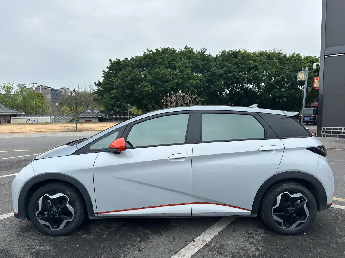 2021 Ford Escort 1.5L 122HP L3 6AT,autocango,china used car exporter,china ev exporter,chinese used car exporter,chinese used ev exporter