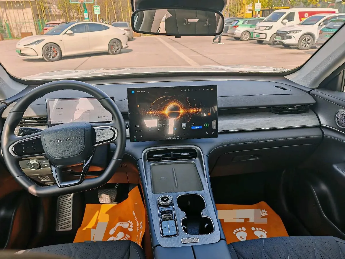 2025 Fulwin FulwinT8 1.5T 156HP L4 1DHT PHEV 18.67KWH,autocango,china used car exporter,china ev exporter,chinese used car exporter,chinese used ev exporter