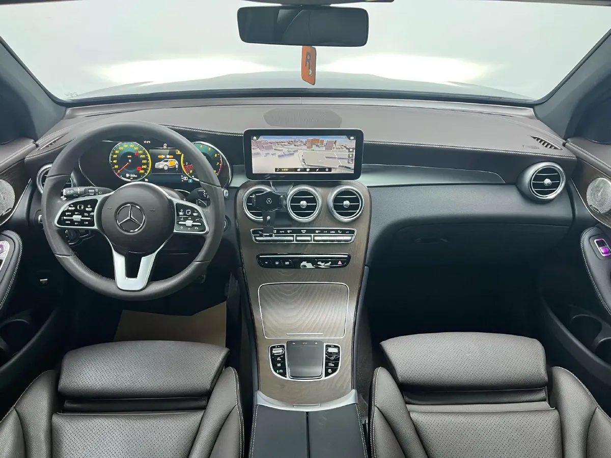 2022 Mercedes-Benz GLC Class 2.0T 258HP L4 9AT,autocango,china used car exporter,china ev exporter,chinese used car exporter,chinese used ev exporter