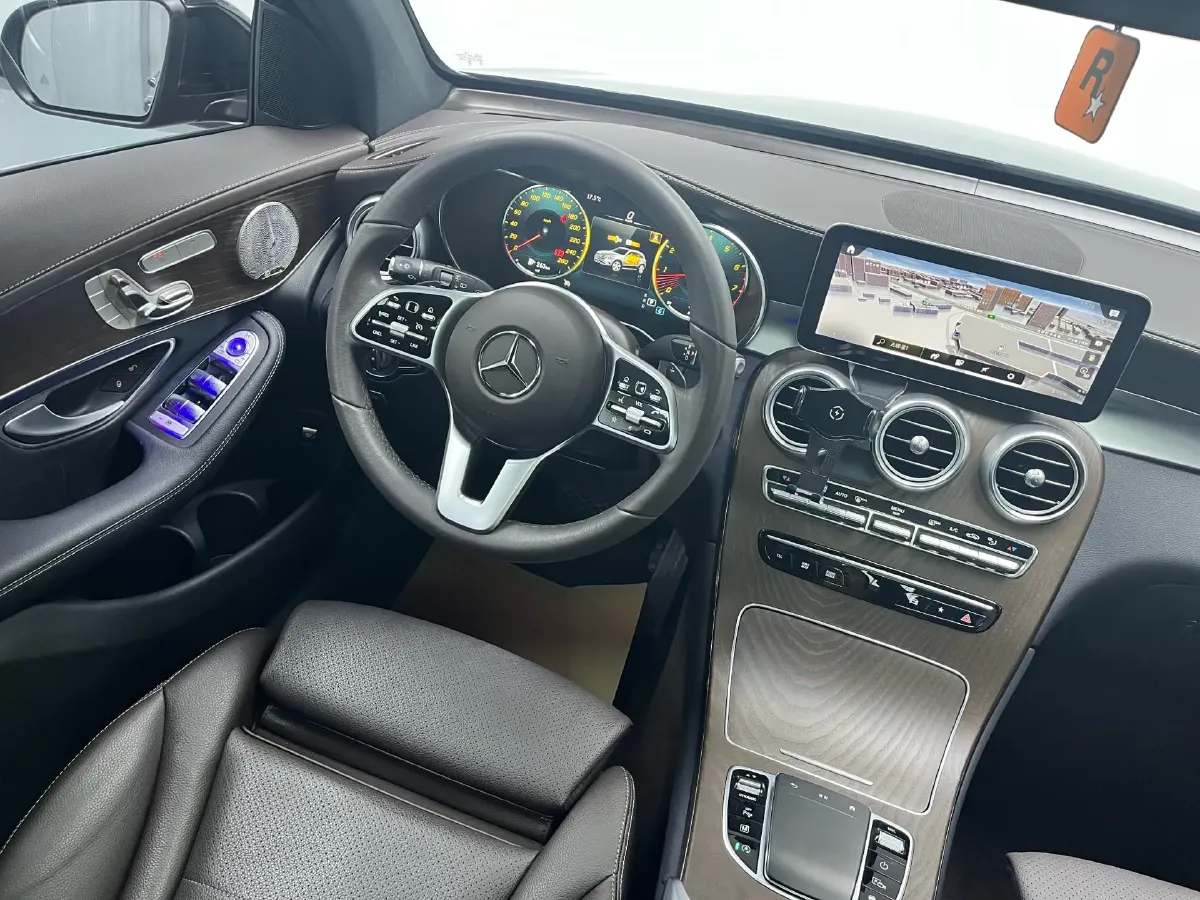 2022 Mercedes-Benz GLC Class 2.0T 258HP L4 9AT,autocango,china used car exporter,china ev exporter,chinese used car exporter,chinese used ev exporter